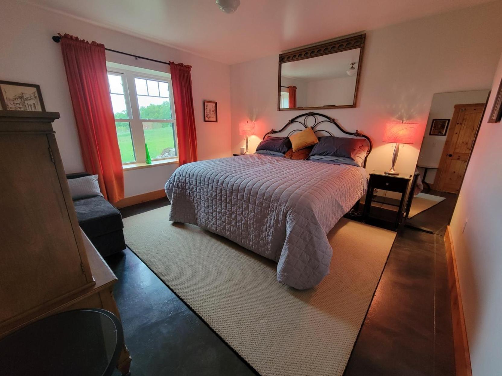 Firefly Creek Lodge Livonia エクステリア 写真